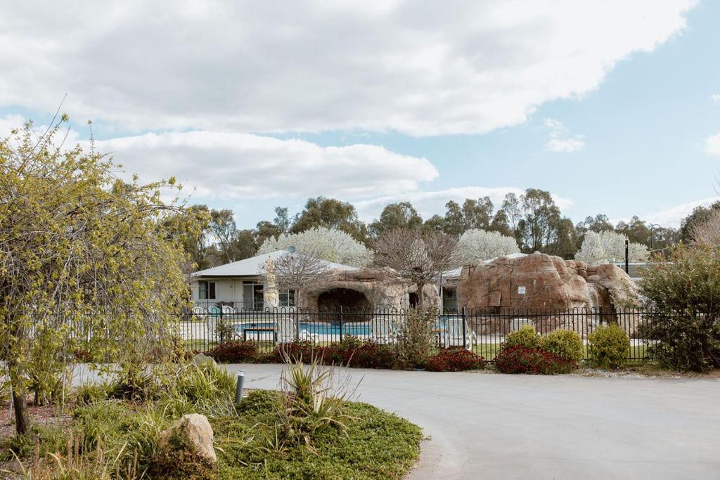 Tindarra Resort Moama Eksteriør bilde